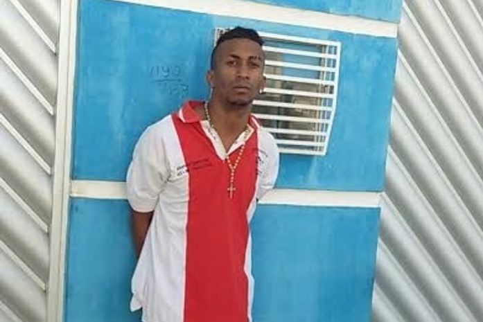 Heverton Ednaldo da Silva Lima foi preso vendendo drogas em porta de escola