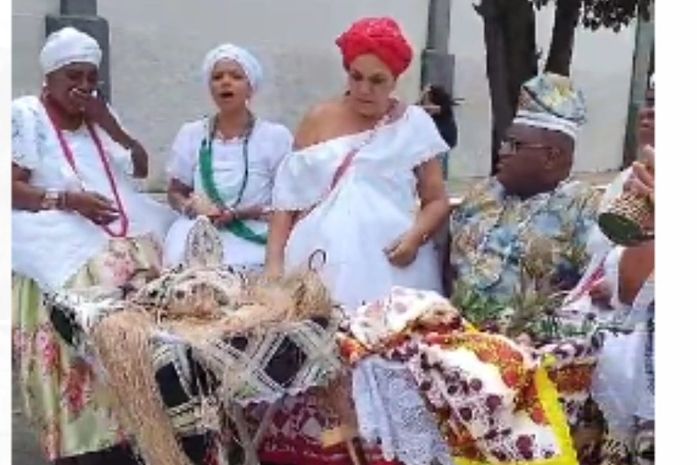 Tutmés Airan oficia Delegacia Tia Marcelina para apurar denúncia de racismo religioso em Mercado das Artes, em Jaraguá
