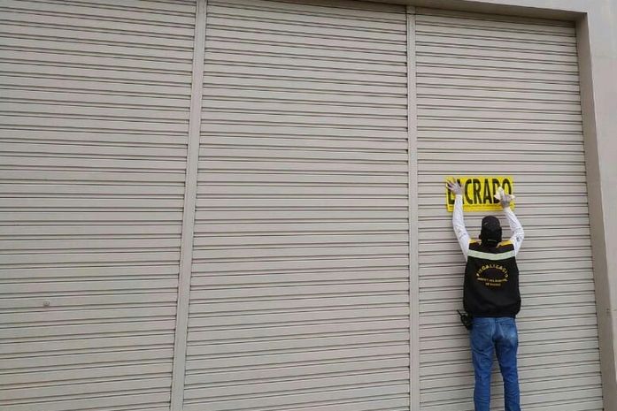 Desobediência aos decretos resulta em estabelecimentos fechados.