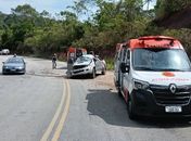 Capotamento, com princípio de incêndio, deixa turistas feridos em Maceió