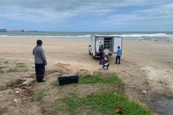 Morte de mulher trans encontrada na Praia da Avenida foi por afogamento, aponta perícia