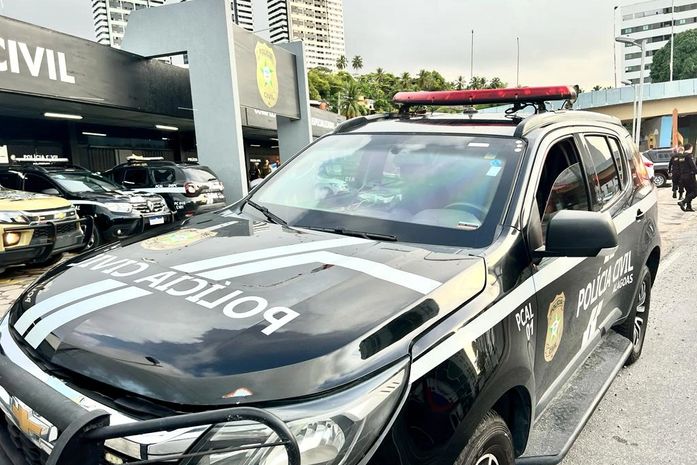 Viatura da Polícia Civil (PC)