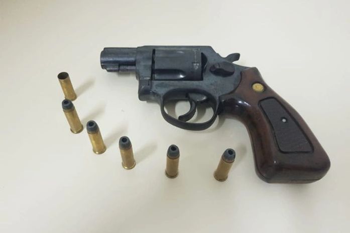 Arma de fogo utilizada