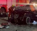 Motorista fica preso às ferragens após colisão frontal com caminhão em Maceió