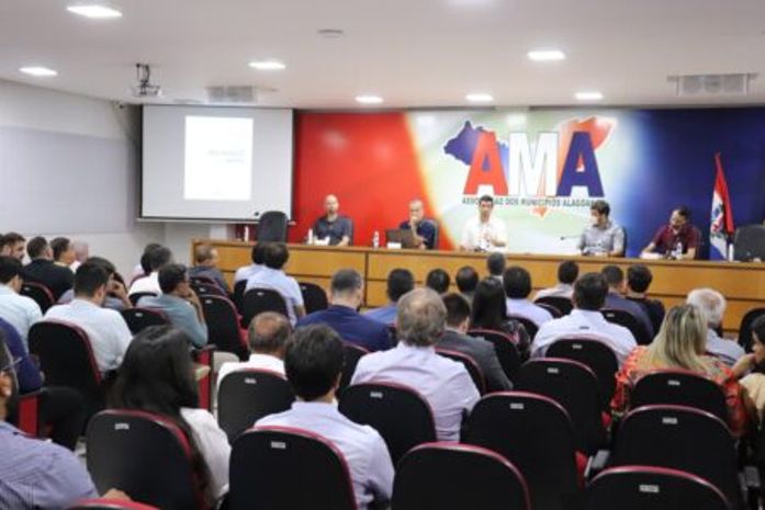 AMA e IBGE discutem possível redução do FPM após divulgação do Censo Administrativa