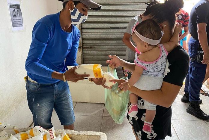 Programa do Leite: Mais de 400 famílias são atendidas em Lagoa da Canoa