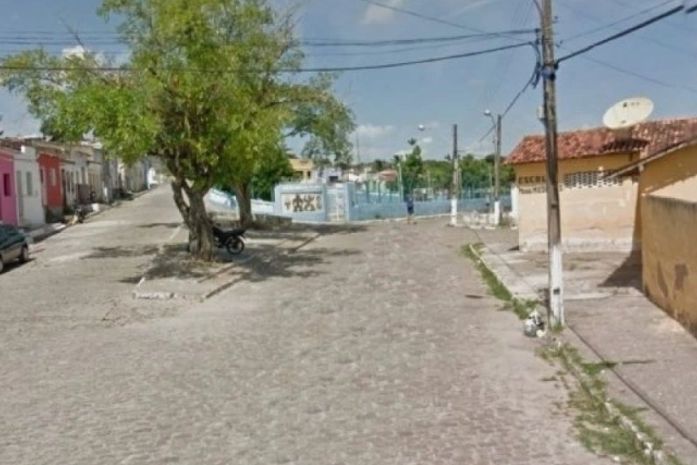 Homem é preso por furto após ser trancado em casa pela vítima