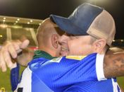 Superintendente Fabiano Melo comemora título com o lateral Paulinho