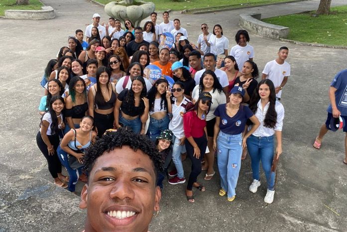 Com engajamento de jovens, campanha de Rafael Brito cresce nas ruas e redes sociais
