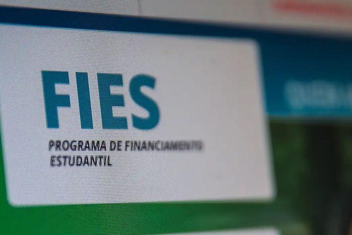 Fies: prazo para complementar inscrições postergadas começa hoje