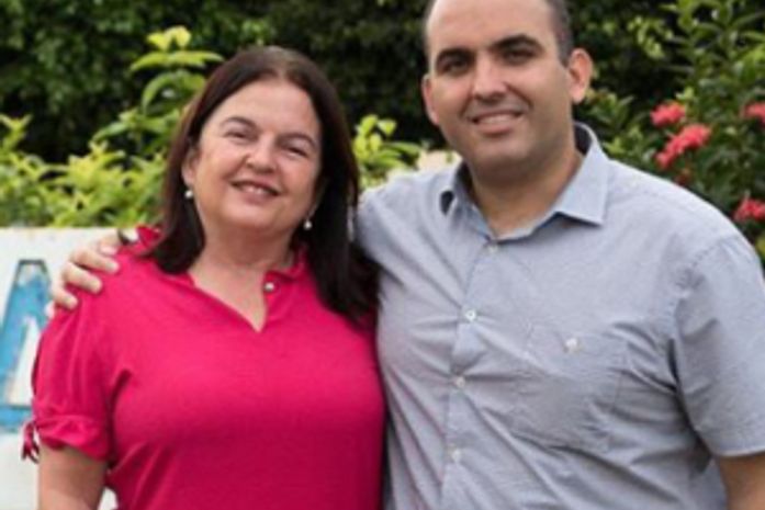 Prefeito do Pilar transfere 8234 votos para candidata. Um recorde