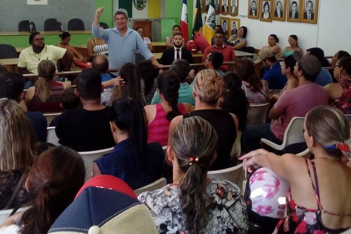 Sem resposta para as reivindicações agentes de saúde paralisam atividades nesta terça- (05) em Arapiraca