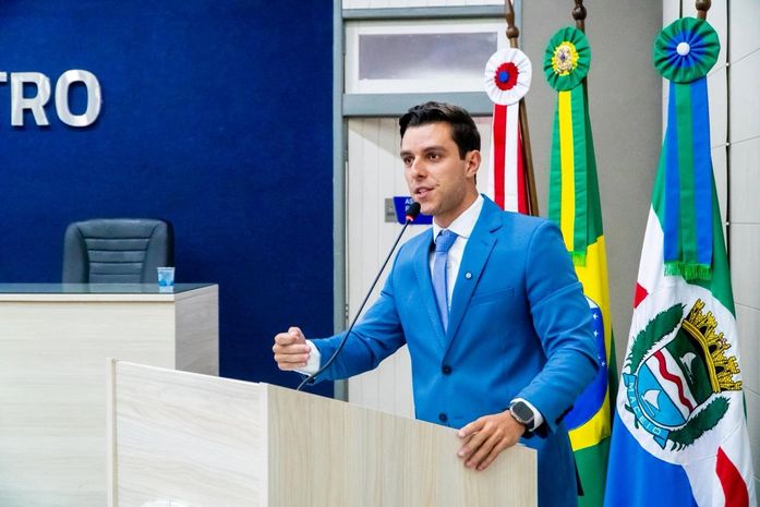 Caio Bebeto critica MST e troca farpas com Teca Nelma em sessão da Câmara