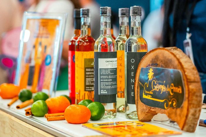 Com pratos típicos de boteco e drinks exclusivos, cardápio do I Festival da Cachaça é divulgado