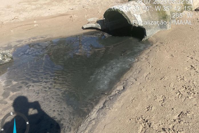 Empresa terá que cessar imediatamente o despejo de esgoto