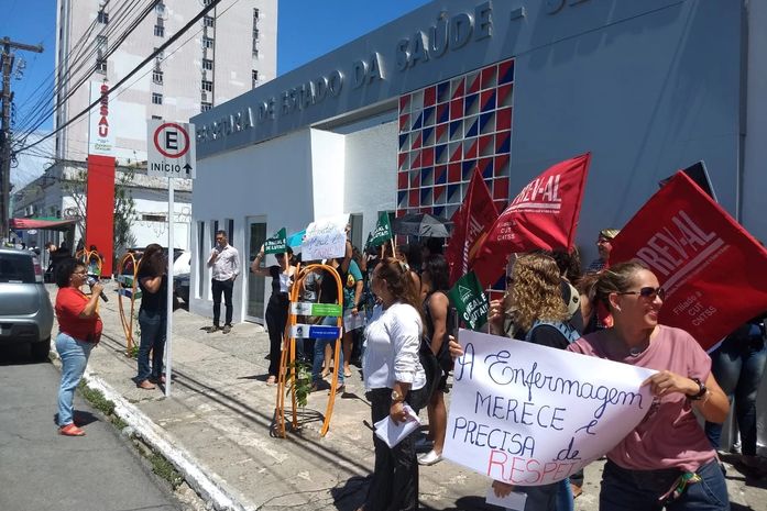 Entidades dos enfermeiros se unem para novo protesto na porta do HGE