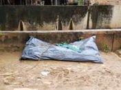 Corpo foi encontrado no Riacho Salgadinho, no bairro do Poço, em Maceió.