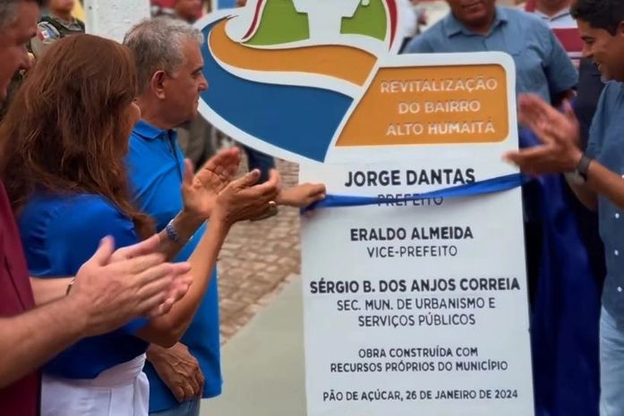 Em Pão de Açúcar programa "Vida Nova na Sua Casa" em parceria com o Governo de AL vira uma realidade, diz prefeito