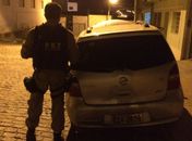 Veículo roubado foi recuperado