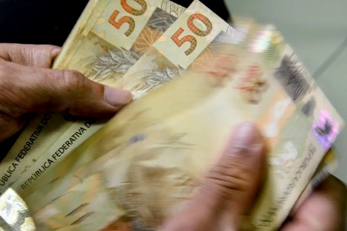 Beneficiários com NIS de final 6 recebem Bolsa Família nesta terça