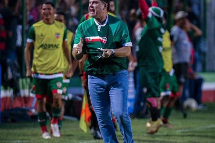 Carlos Eduardo Parreira não é mais o técnico do CSE