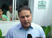Governador Renan Filho durante a abertura de 26 novos leitos