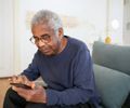 Tecnologia na maturidade: aliada da longevidade ou risco para a saúde mental?