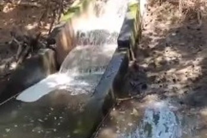 Resort em Ipioca é multado em R$ 50 mil por lançamento de esgoto em rio após denúncia de moradores