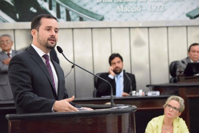 Deputado Bruno Toledo