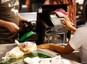 Valor de auxílio-alimentação é reajustado pelo governo; saiba mudanças