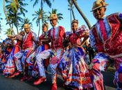 Giro de Folguedos aconteceu na orla de Ponta Verde
