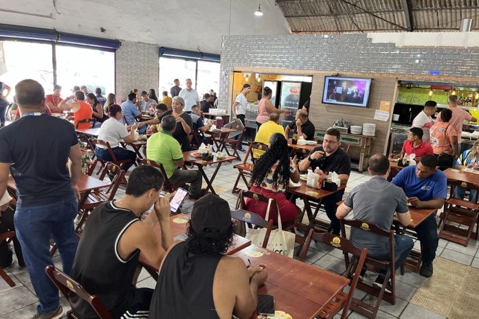 Mercado do Jaraguá funciona 24h até domingo (15), para atender público do Verão Massayó