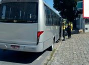 Agentes abordam veículos por diversas regiões de Maceió.