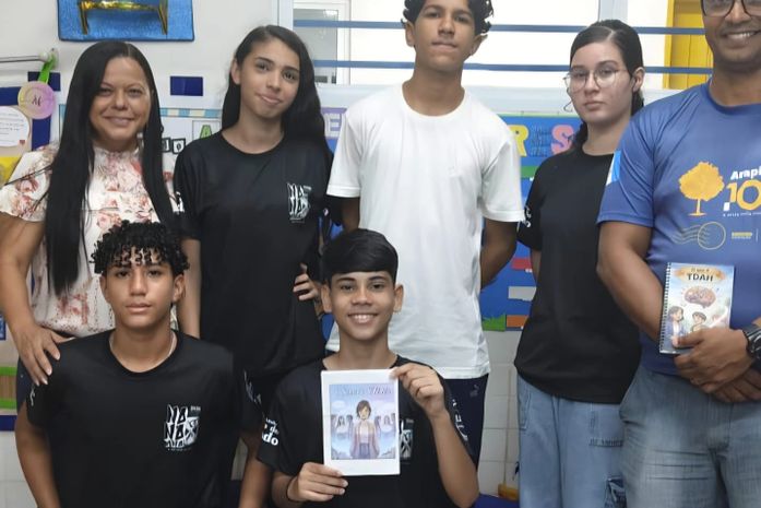 Alunos da rede municipal de Arapiraca produzem revistas educativas sobre TEA