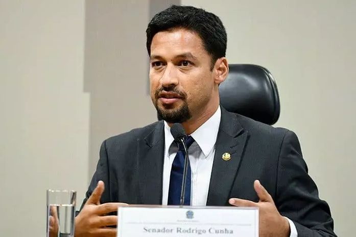 Senador Rodrigo Cunha, o cacique autoritário