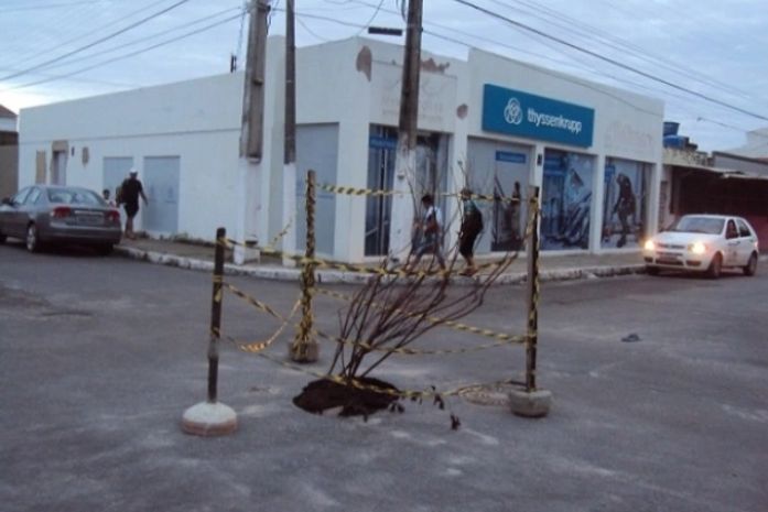 Casal inicia segunda-feira (4) manutenção em rede de esgoto na Jatiúca