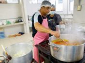 Estão sendo servidas, em média, 47 mil quentinhas diariamente