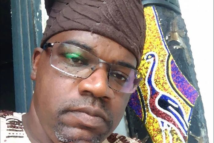 "Sacerdote também é ser humano e o suicídio vivia povoando minha mente"-afirma o Babalorixá Ifalola Sangowale.