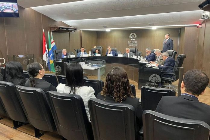 Cerca de 40% dos candidatos já foram arguidos na fase oral do concurso dos cartórios AL