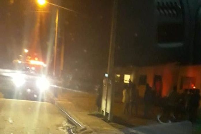 Bombeiros e Samu foram acionados para atender a ocorrência.