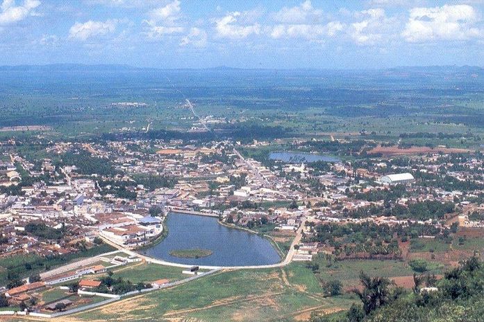 Sucessão municipal em Palmeira é marcada por divisão de grupos políticos