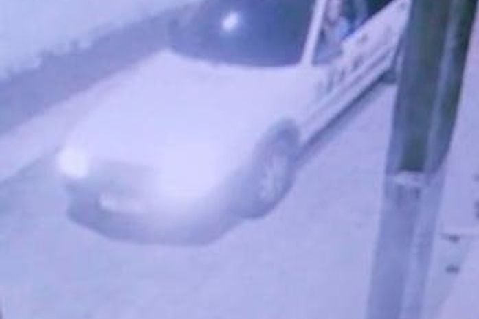 Imagens que mostram a ação da dupla foi divulgada pela polícia.