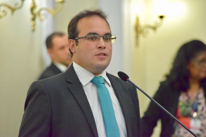Deputado Davi Maia