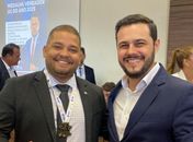 Professor Douglas Costa recebe medalha “Vereador Destaque 2025” pelo trabalho realizado em seu primeiro ano de mandato