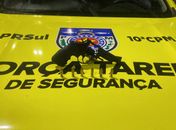 Polícia Militar apreende arma e drogas e prende jovem por ameaças a agentes