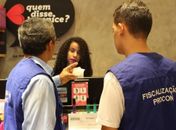 Fiscalização é focada em lojas de roupas, calçados, maquiagem, perfumarias, bijuterias