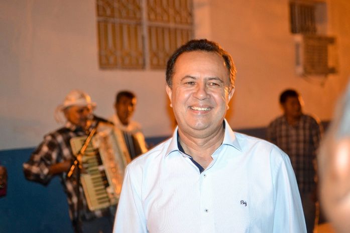 Prefeitura de Mata Grande: Antecipação de Pagamento ao Funcionalismo Público anima a Festa e recupera ânimo dos matagrandenses