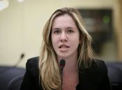 Deputada Cibele Moura apresenta PL que cria política de letramento digital e robótica