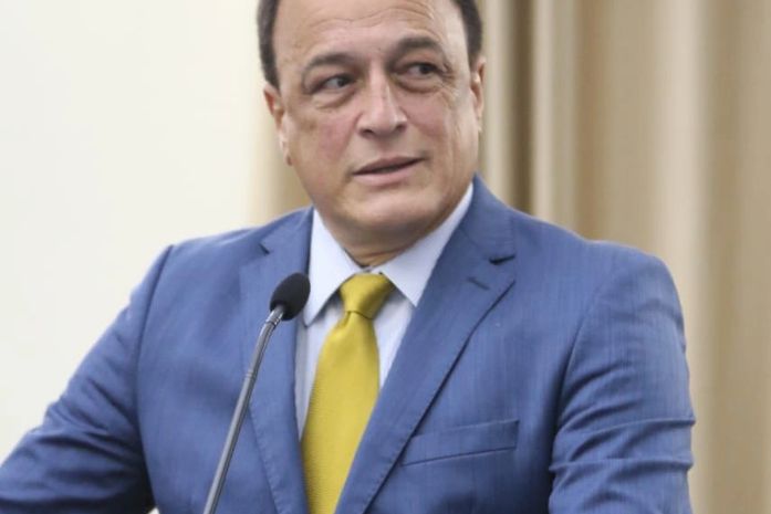 PL de Deputado Galba Novaes concede bonificação em concursos aos profissionais da linha de frente no combate à Covid