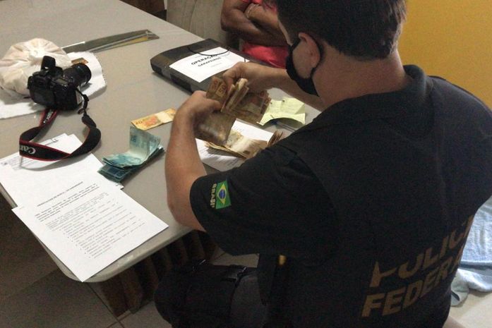 Polícia Federal deflagra operação em AL contra fraudes no seguro-desemprego; veja vídeo